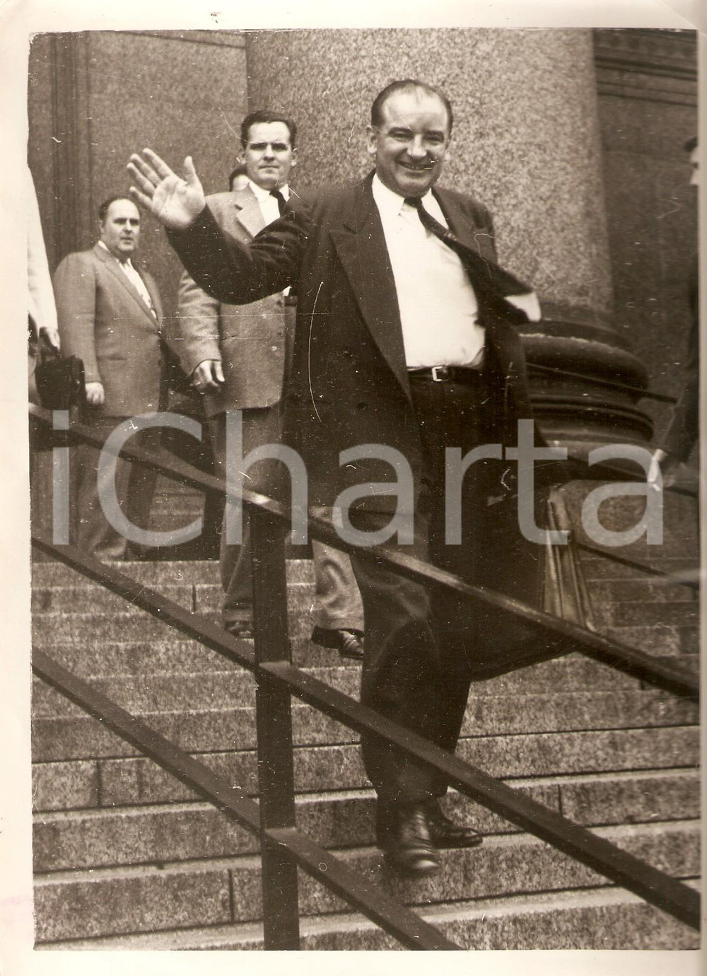 Fotografia d epoca originale 1953 USA Senator Joseph McCARTHY leaves the Federal Court Foto 15x20 cm 1