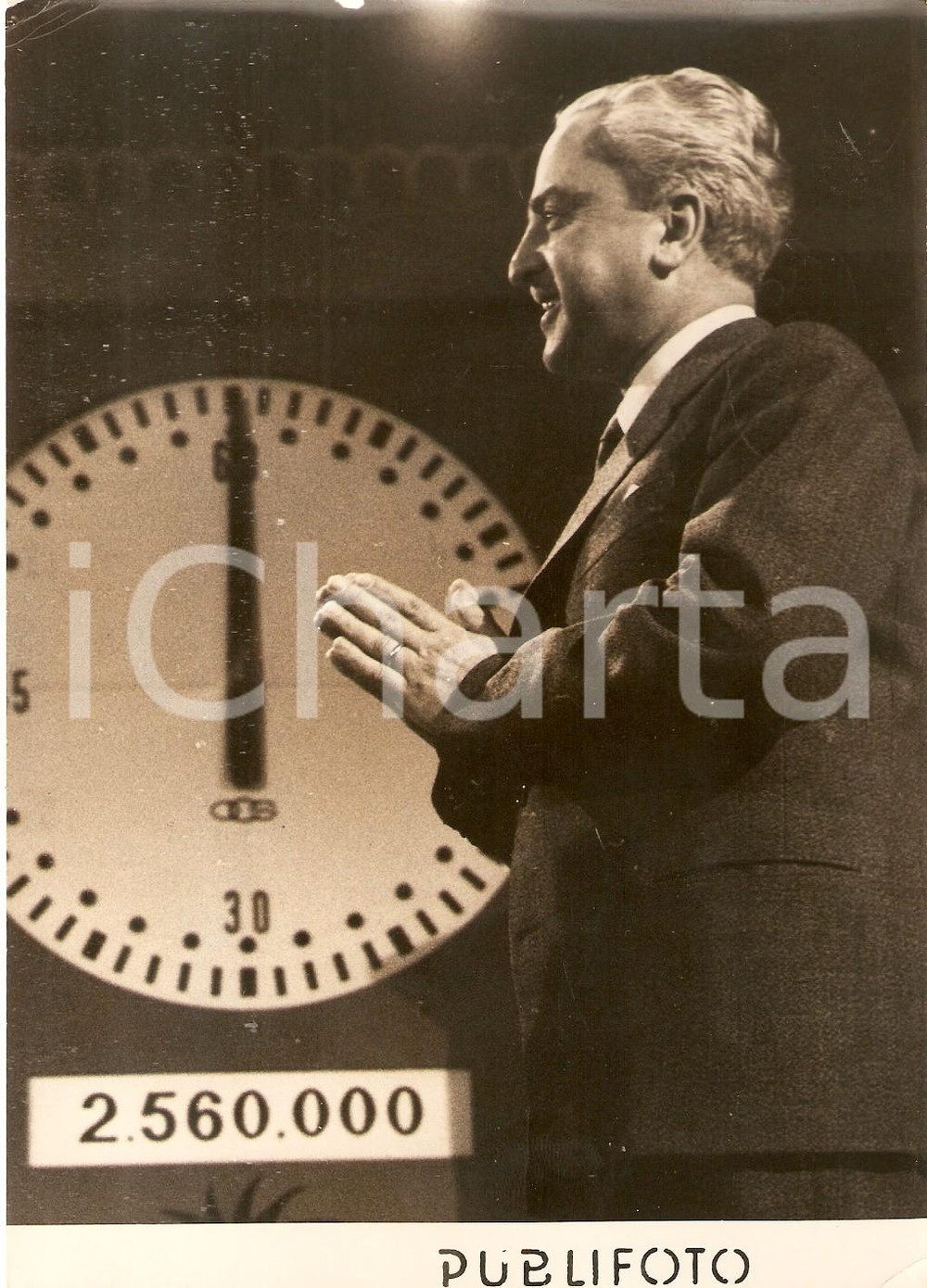 Fotografia d epoca originale 1956 LASCIA O RADDOPPIA Il numismatico Remo CAPPELLI CADUTO concorrente Foto 1