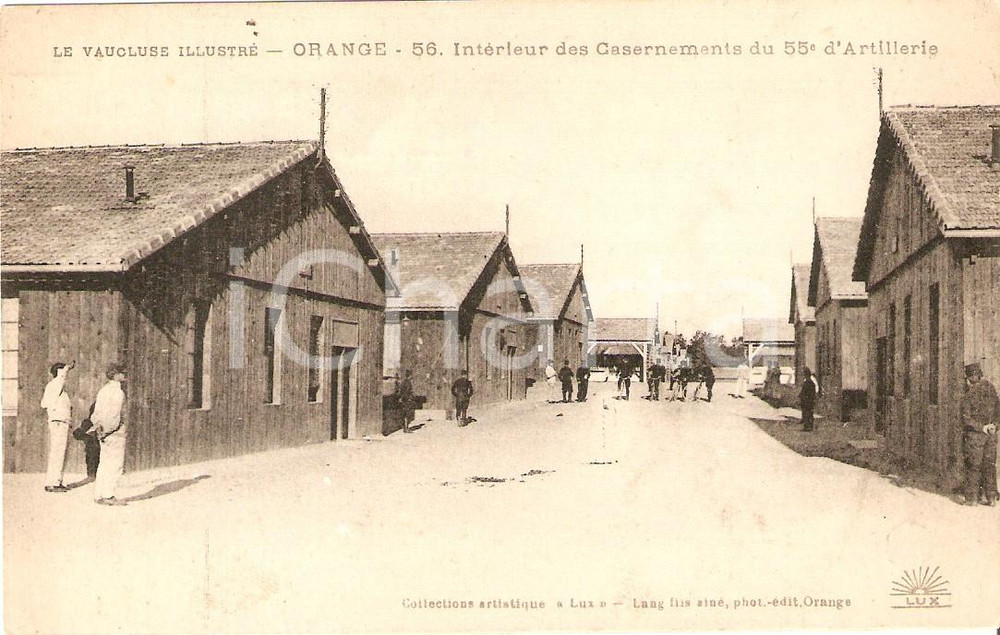 Cartolina originale da collezione 1920 ca ORANGE IntÃ©rieur des casernements du 55Â° d Artillerie Cartolina FP NV 1