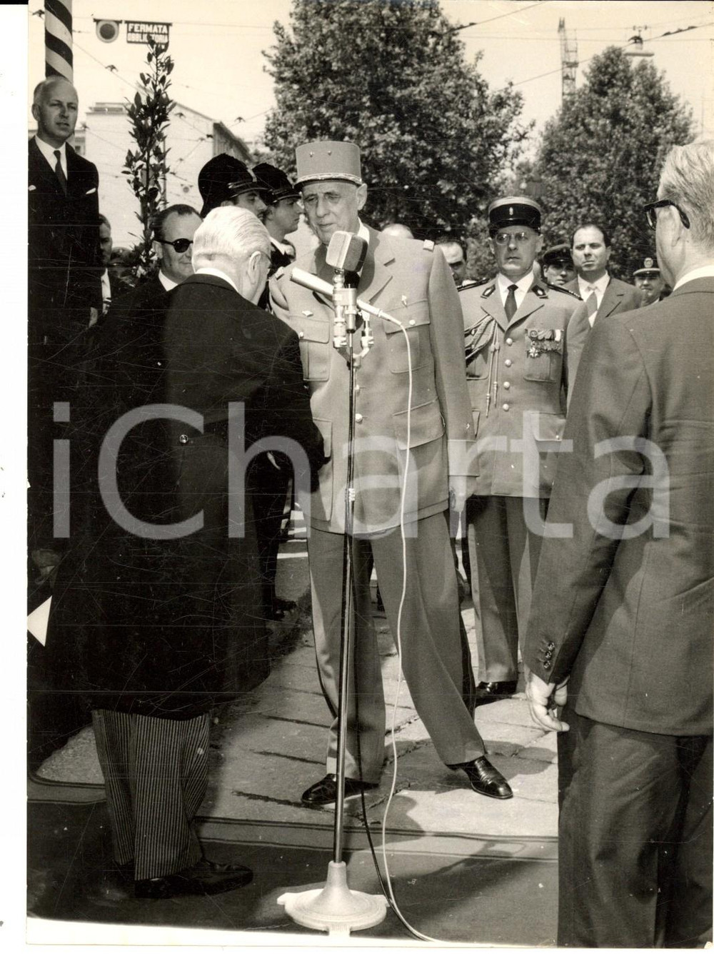 1959 MILANO Virgilio FERRARI accoglie Charles DE GAULLE e Giovanni GRONCHI Foto
