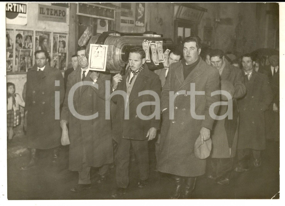 Fotografia d epoca originale 1961 VALLEDOLMO Funerali consigliere Saverio PANZICA ucciso a colpi di lupara 1