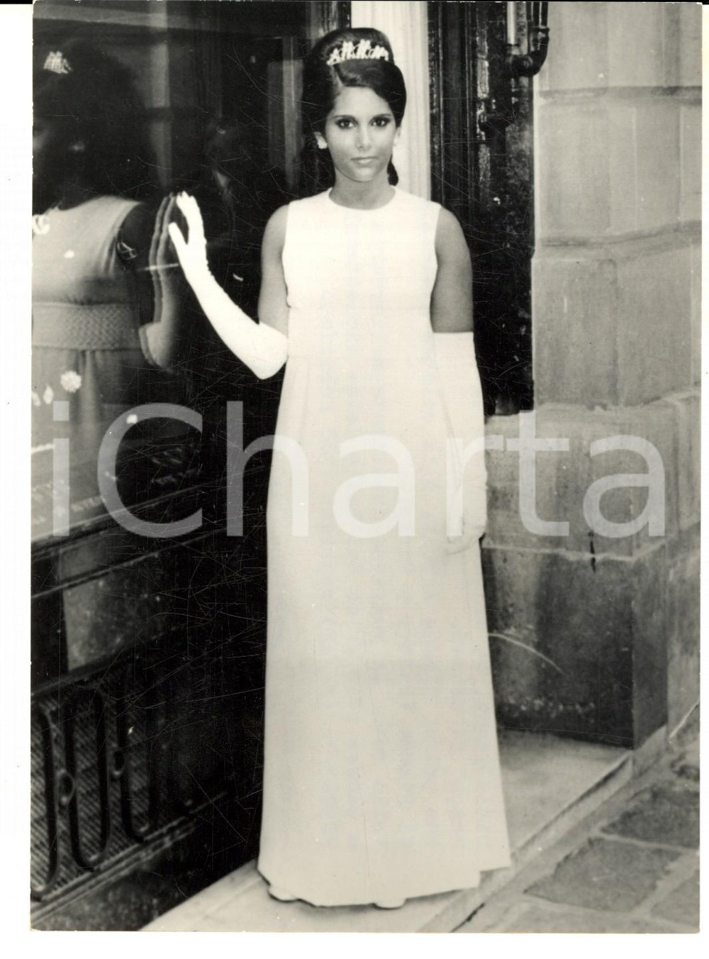 Fotografia d epoca originale 1968 CANNES PALM BEACH Tessie ARPELS al Ballo delle Diciottenni Foto 14x18 cm 1