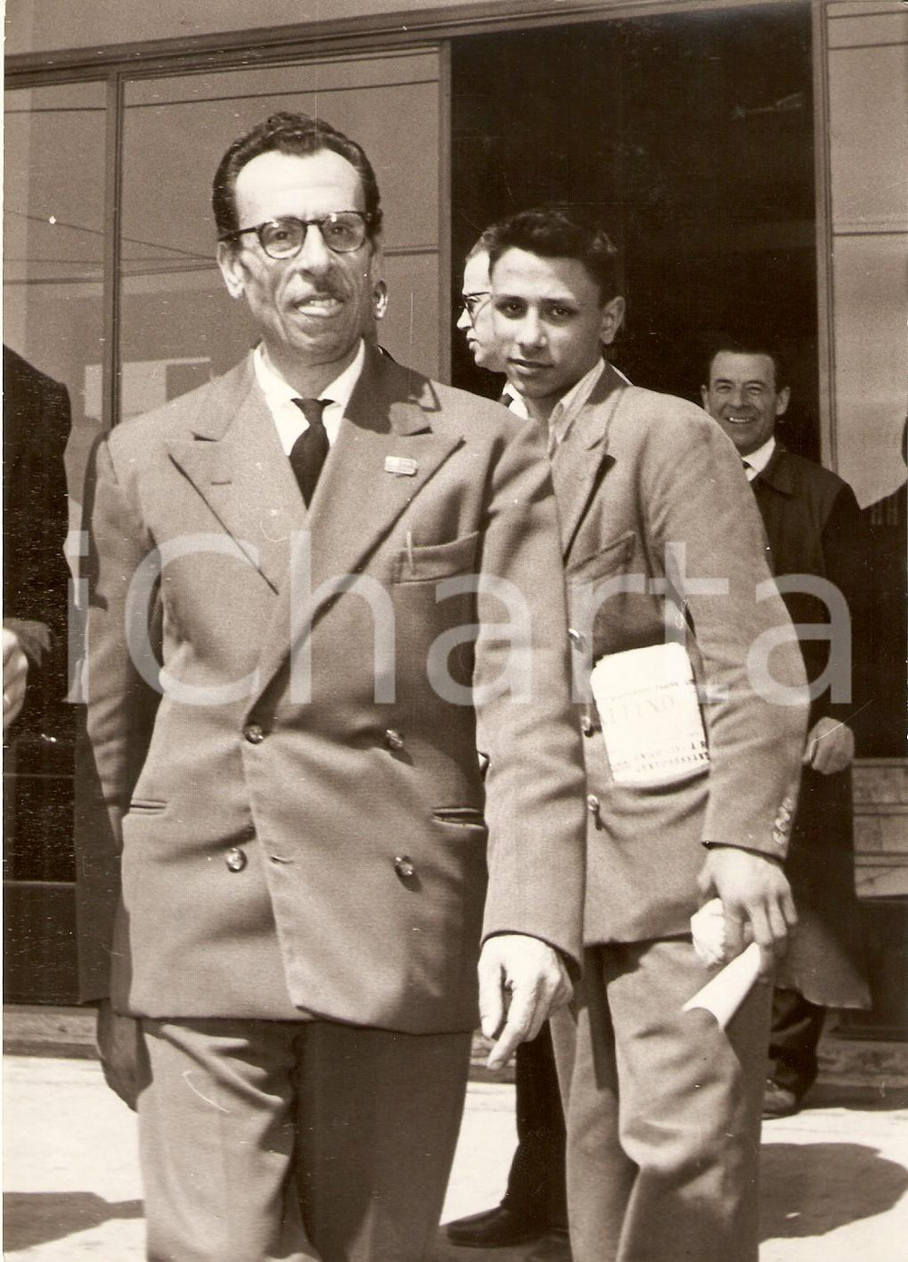 Fotografia d epoca originale 1960 NAPOLI Vincenzo FORMICOLA vincitore del TOTOCALCIO Foto 13x18 cm 1