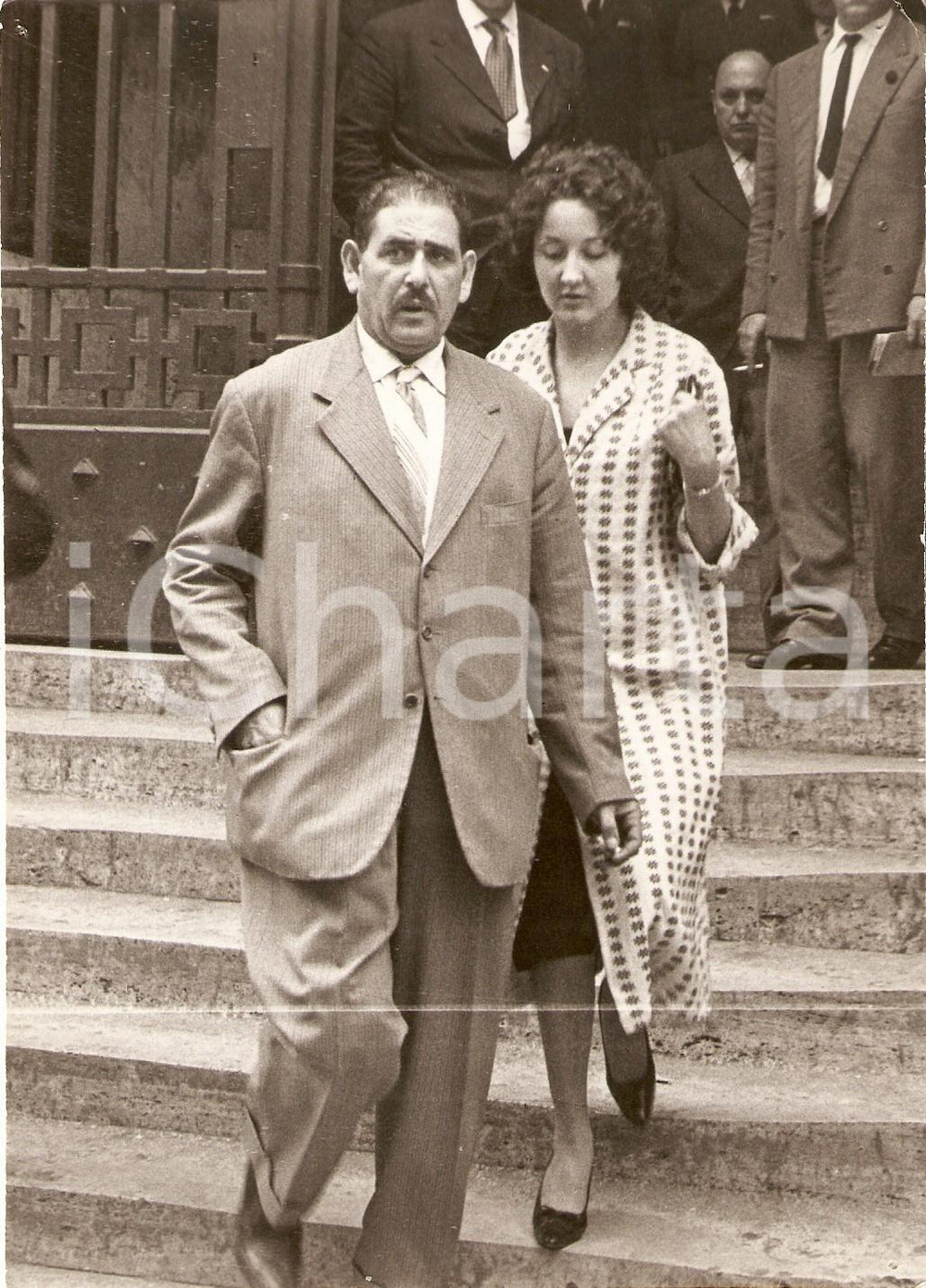 Fotografia d epoca originale 1959 ROMA Anna Maria MONETA CAGLIO all uscita del tribunale Foto 13x18 cm 1
