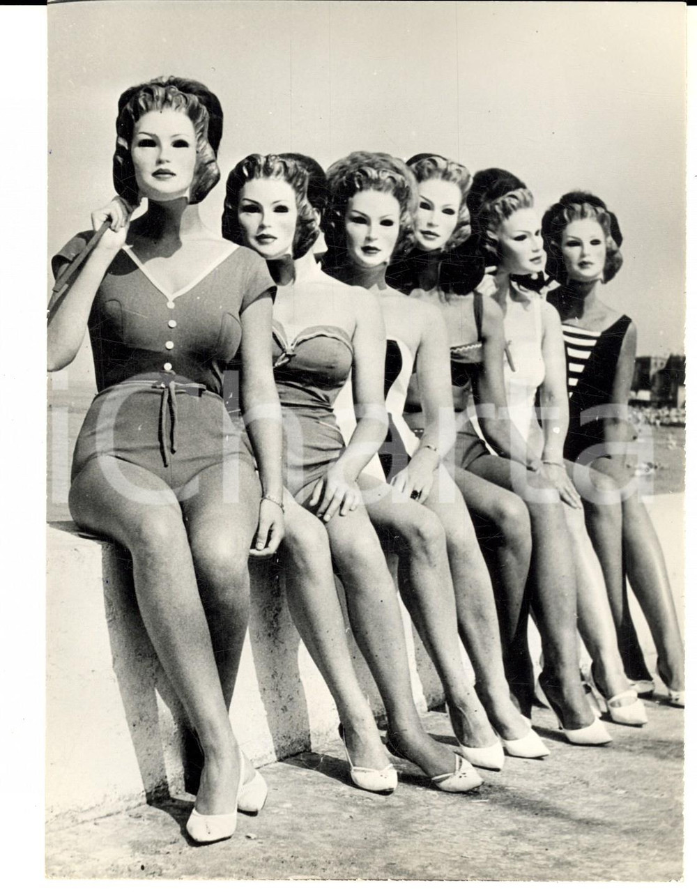 Fotografia d epoca originale 1963 MARGATE Concorso di bellezza con le miss mascherate Foto13x18 cm 1