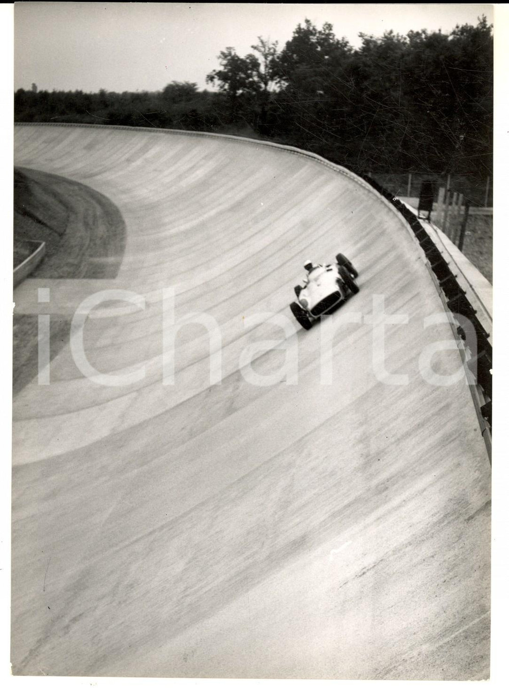 Fotografia d epoca originale 1955 MONZA FORMULA 1 Piero TARUFFI prova su Mercedes nuova pista dell autodromo 1