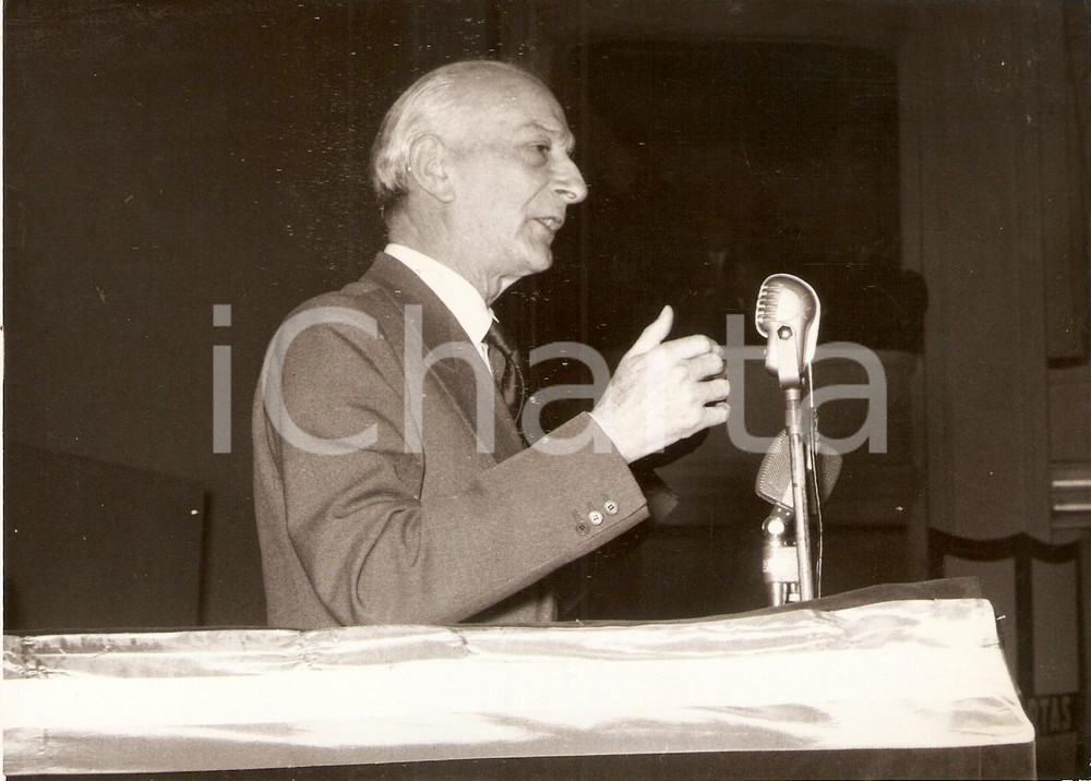 Fotografia d epoca originale 1957 ROMA Teatro Adriano  Antonio SEGNI tiene discorso su EURATOM Foto 18x13 1