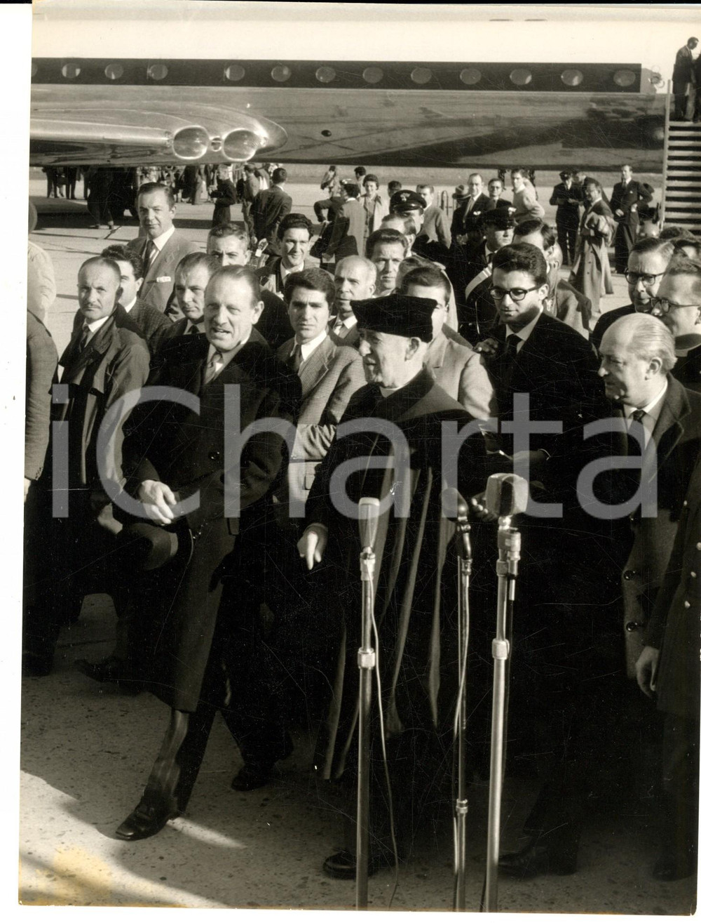 Fotografia d epoca originale 1960 ROMA Arrivo di Geoffrey Francis FISHER arcivescovo Canterbury Foto 18x24 1