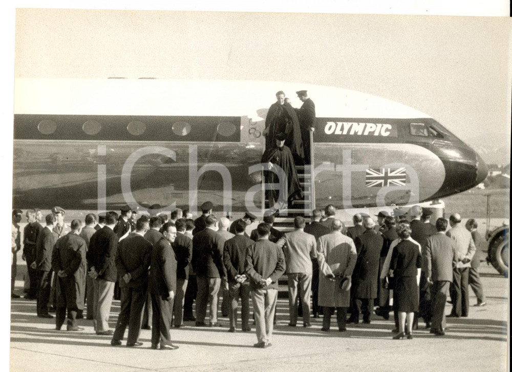 Fotografia d epoca originale 1960 ROMA Arrivo di Geoffrey Francis FISHER arcivescovo Canterbury  Foto 24x18 1