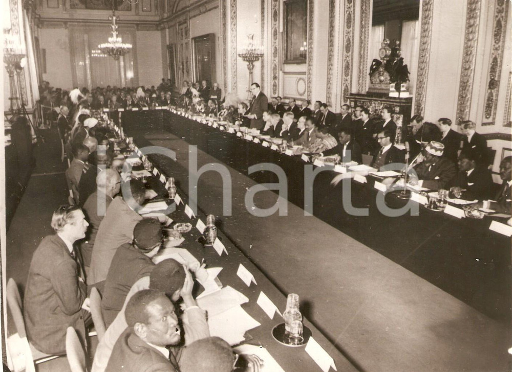 Fotografia d epoca originale 1962 LONDON  LANCASTER HOUSE Constitutional conference about KENYA Foto 18x13 1