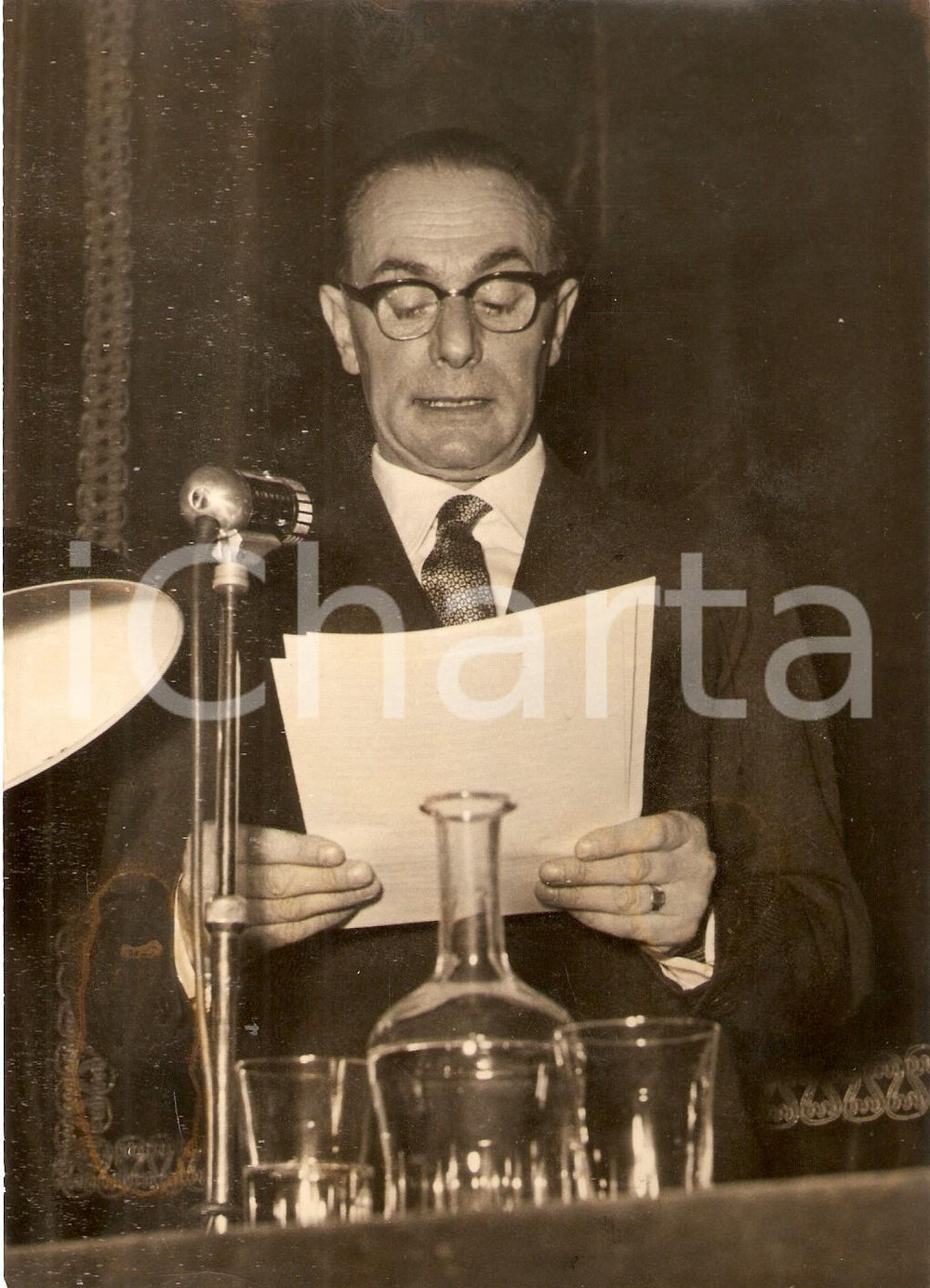 Fotografia d epoca originale 1959 ROMA  ENI Enrico MATTEI Discorso al Centro Studi per Riconciliazione Foto 1