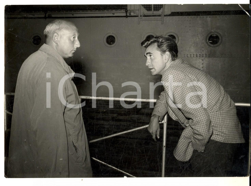 Fotografia d epoca originale 1954 CEFALÃ™ Jean Paul LE CHANOIS con Walter CHIARI sul set di Vacanze d amore 1