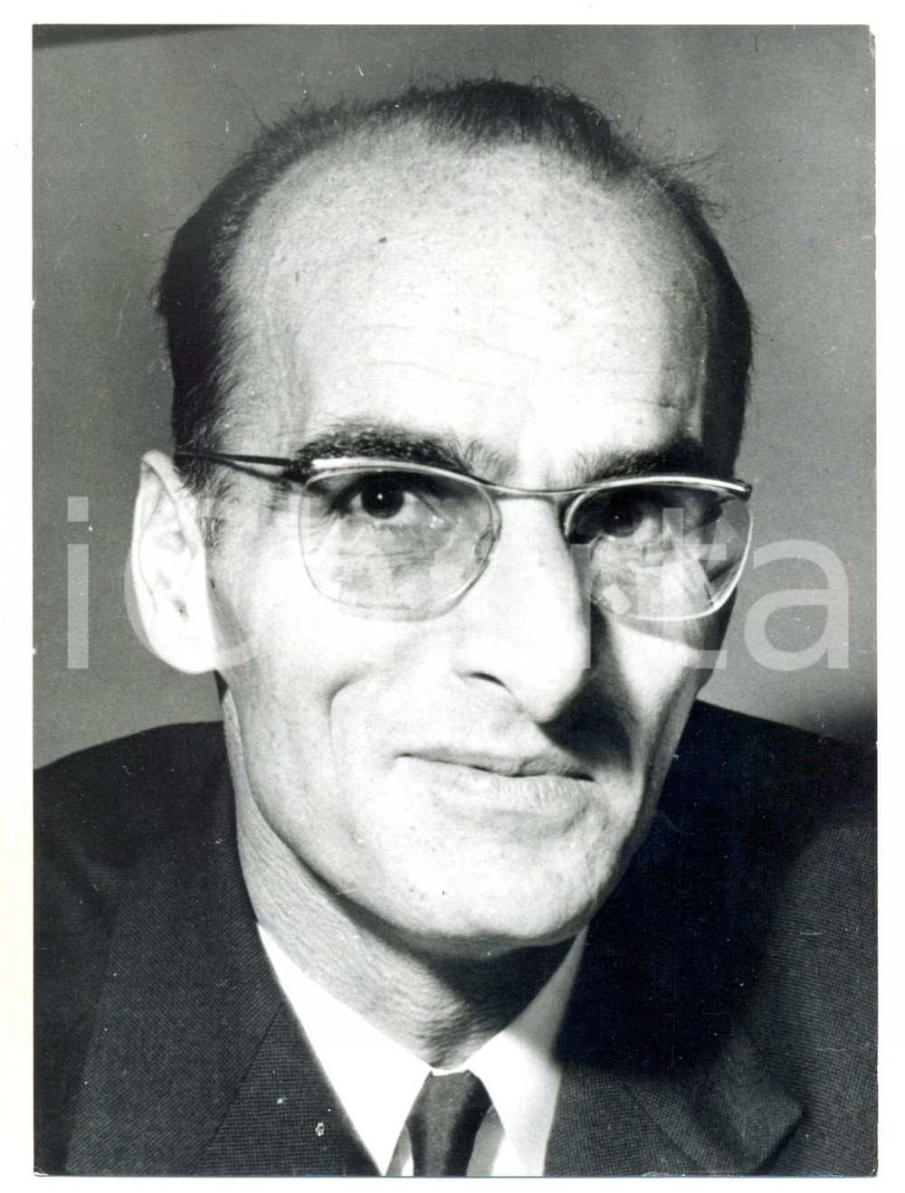 Fotografia d epoca originale 1979 PARIS Ritratto Claude CHAYET incaricato d affari a Pechino Foto 13x18 1