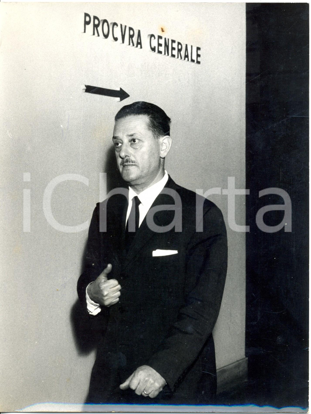 Fotografia d epoca originale 1966 MILANO  Processo ZANZARA  Ritratto avv. Antonio PONTRELLI Foto 1