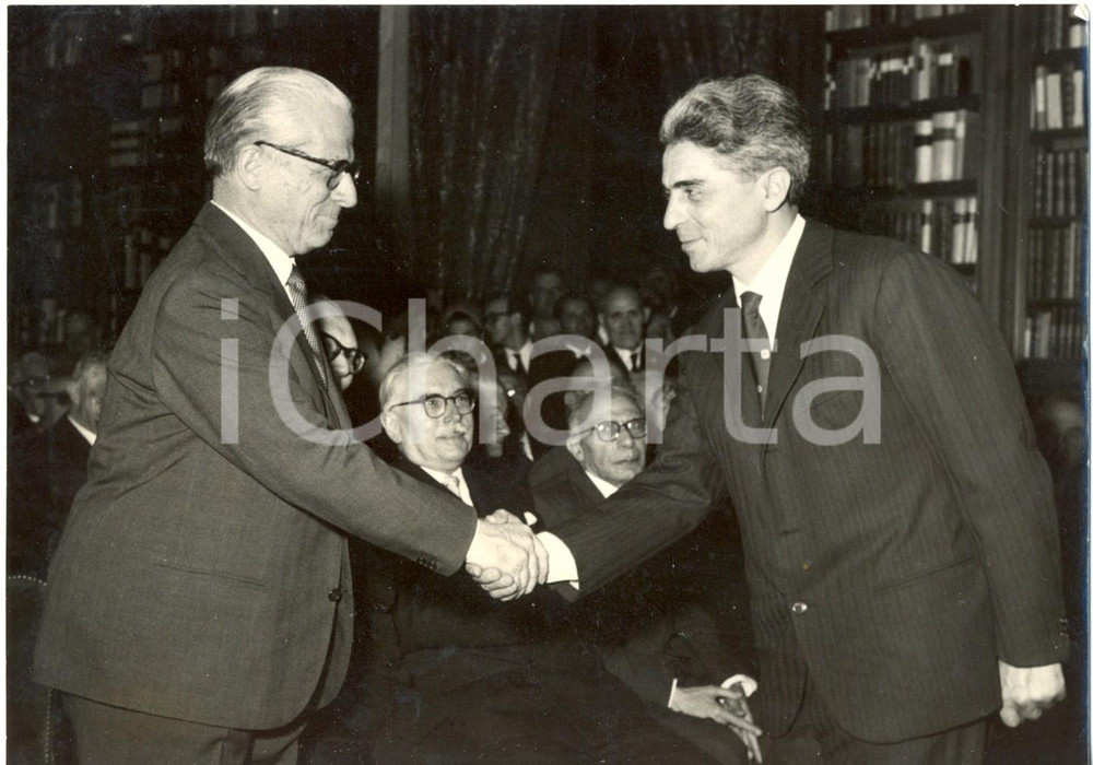 Fotografia d epoca originale 1958 ROMA Accademia Nazionale Lincei  Giovanni GRONCHI alla chiusura dell anno 1
