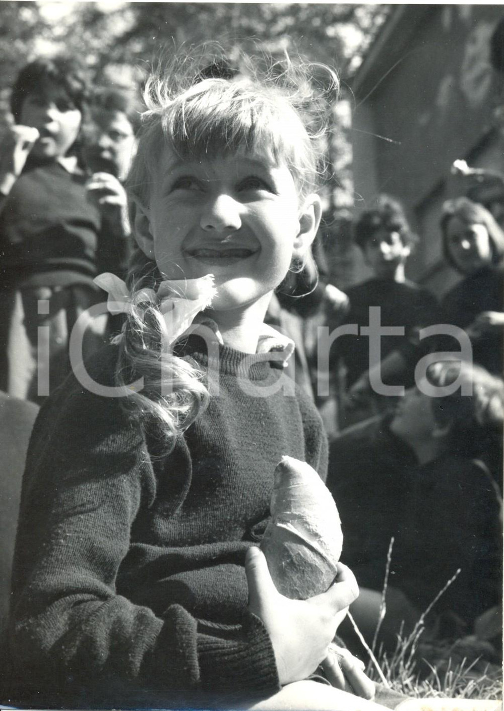 Fotografia d epoca originale 1956 CASELLA MONTEMAGGIO Colonia ANSALDO  Ritratto di una bambina Foto 13x18 1
