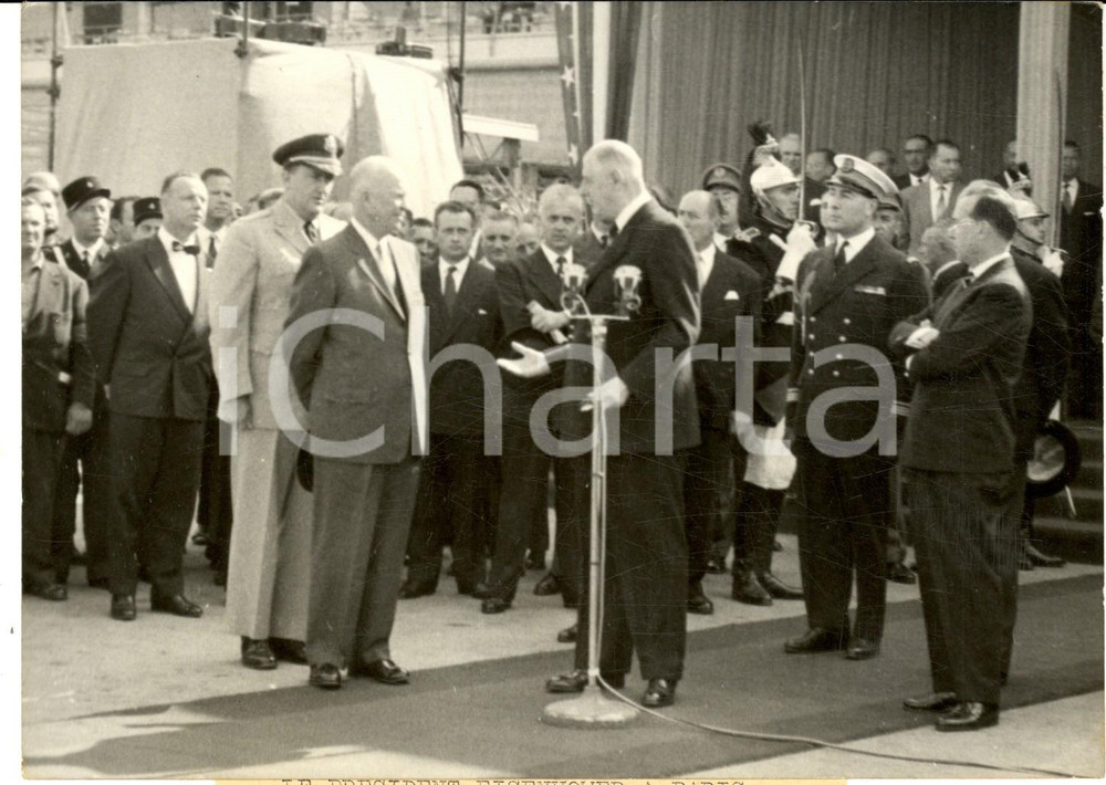 Fotografia d epoca originale 1959 PARIS Charles DE GAULLE pronuncia discorso benvenuto per Dwight EISENHOWER 1