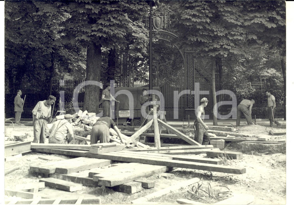 Fotografia d epoca originale 1960 PARIS Construction d un nouvel accÃ¨s au Palais de l ELYSEE Photo 18x13 cm 1