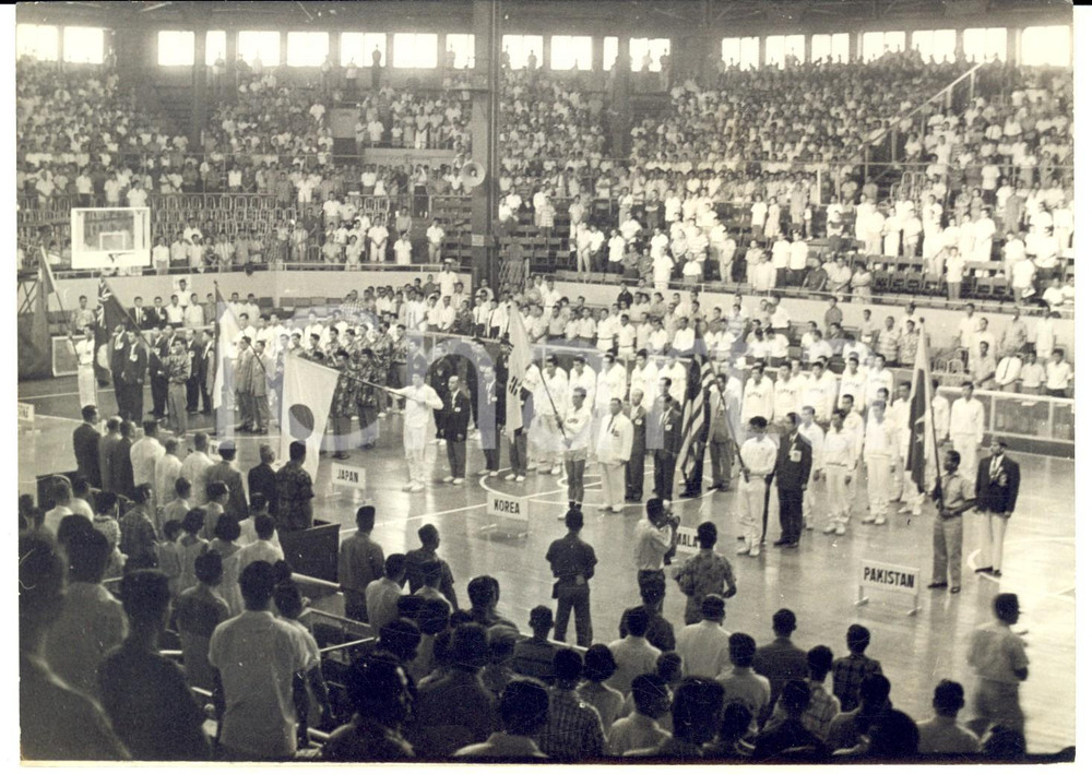 Fotografia d epoca originale 1960 MANILA Campionati asiatici di BASKET  Cerimonia inaugurale Foto 18x13 1