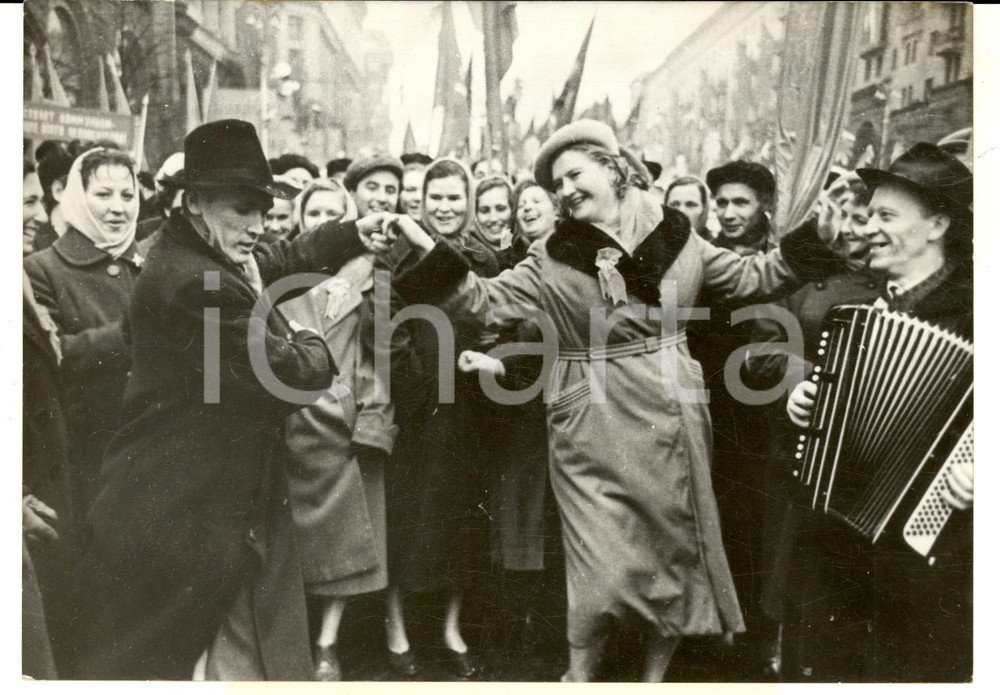 Fotografia d epoca originale 1960 MOSCA Festa in strada per il 43Â° anniversario Rivoluzione d Ottobre Foto 1