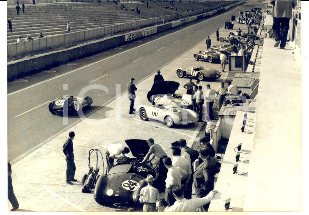 Fotografia d epoca originale 1957 AUTOMOBILISMO 24 Ore di LE MANS Prove di velocitÃ  della FRAZERNASH Foto 1