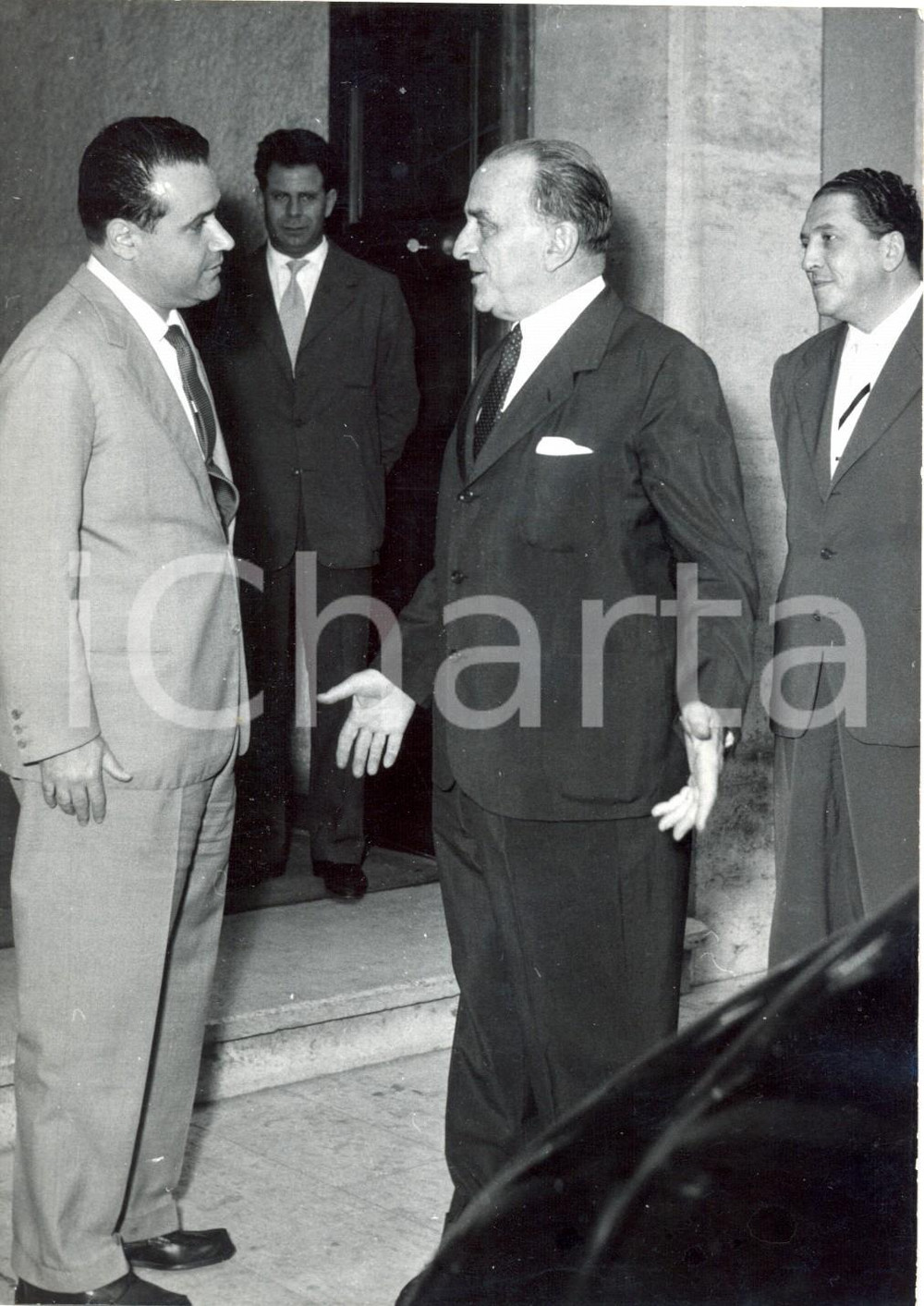 Fotografia d epoca originale 1957 ROMA Crisi di governo  Cesare MERZAGORA dopo l incontro con il Presidente 1