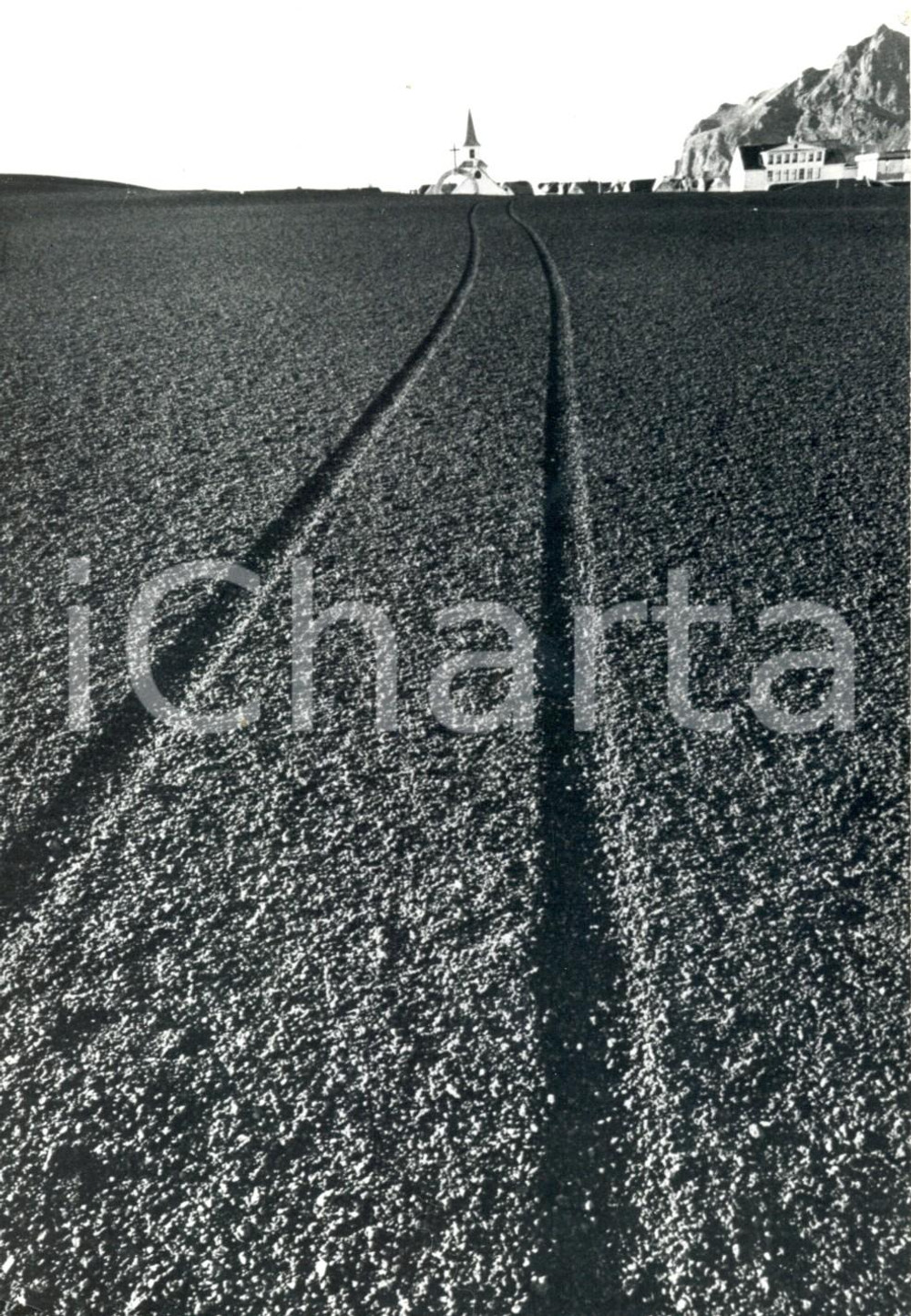 1973 HEIMAEY Veduta della Pompei islandese ricoperta dai lapilli *Foto 13x18