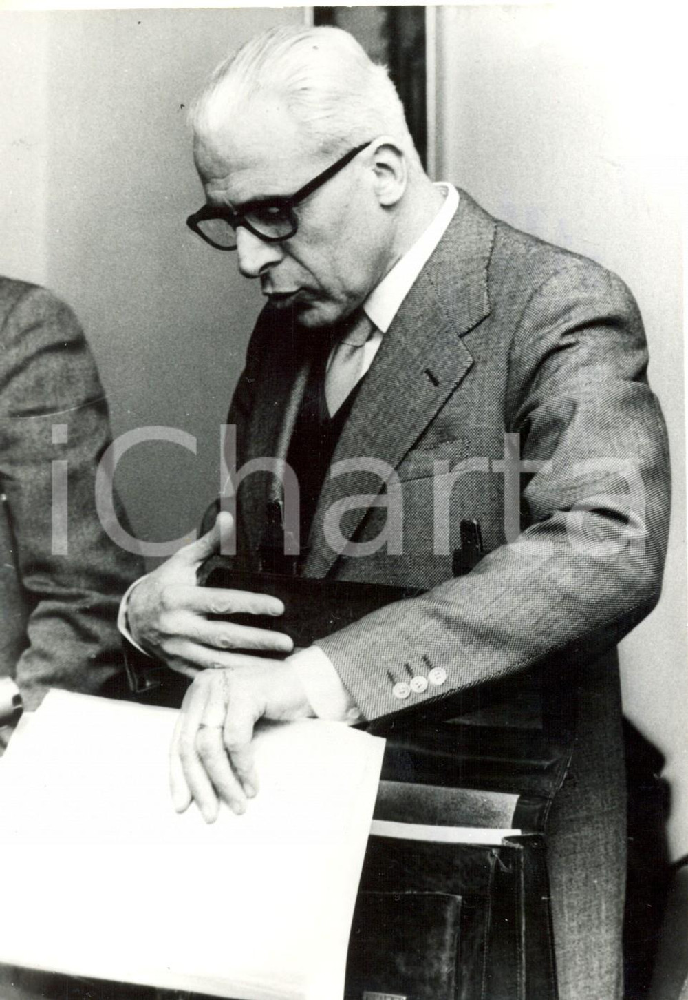 Fotografia d epoca originale 1974 MILANO  Referendum sul divorzio  Gabrio LOMBARDI comitato promotore Foto 1