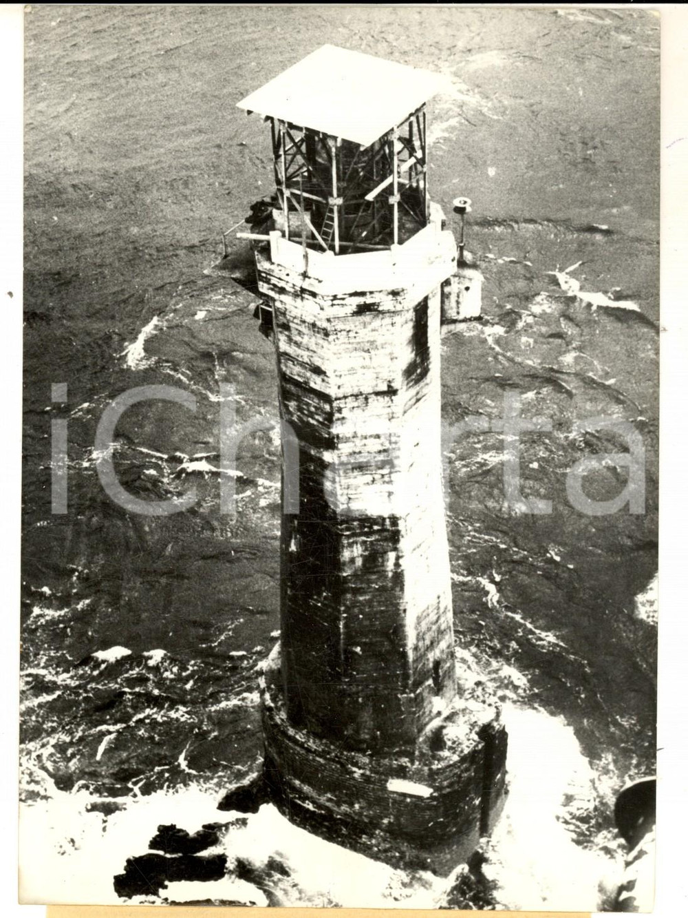Fotografia d epoca originale 1959 NIVIDIC BRETAGNA Veduta del faro con la piattaforma per elicotteri Foto 1