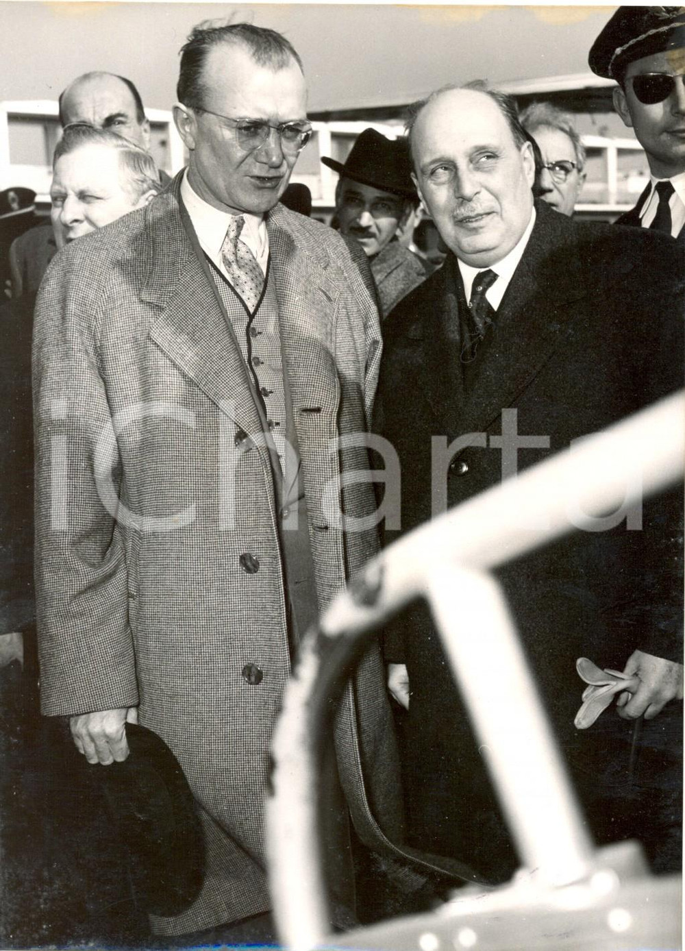 Fotografia d epoca originale 1956 ROMA  Gemellaggio con Parigi  Salvatore REBECCHINI riceve Jacques FARON 1