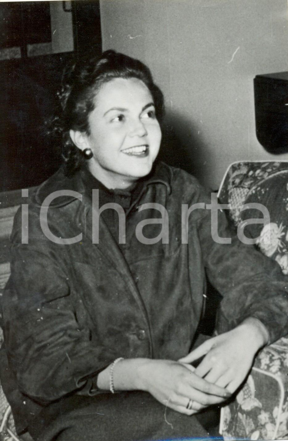 Fotografia d epoca originale 1954 MERLINGE  Ritratto della principessa Maria Pia di Savoia  Foto 13x18 cm 1