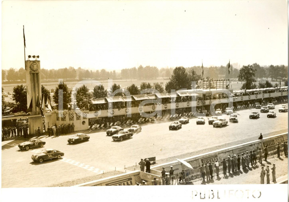 Fotografia d epoca originale 1953  MONZA  GRAN PREMIO INTER EUROPA Vetture sulla griglia di partenza Foto 1