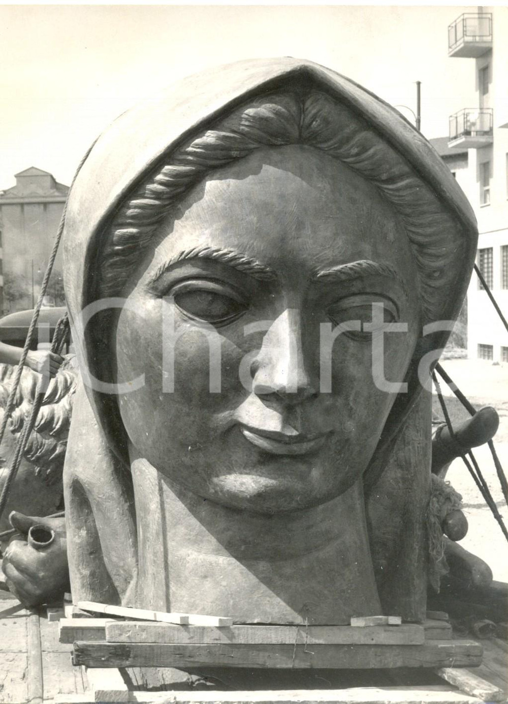 Fotografia d epoca originale 1958 MILANO Vergine di Narciso CASSINO parte per Santuario Madonna Guardia 1