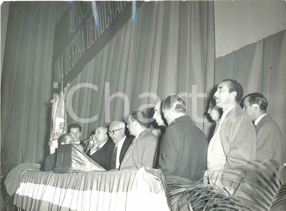Fotografia d epoca originale 1956 TORINO  Congresso Partito Monarchico Popolare  Discorso di Achille LAURO 1