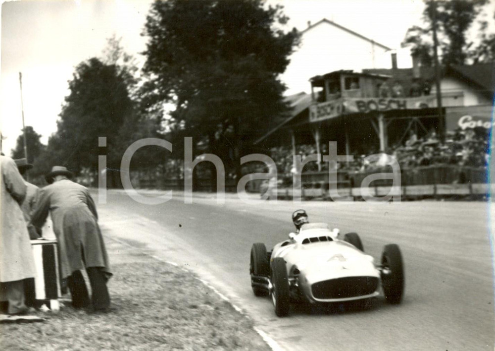 Fotografia d epoca originale 1954 BERNA  Gran Premio di Svizzera  Juan Manuel FANGIO su MERCEDES W196 Foto 1