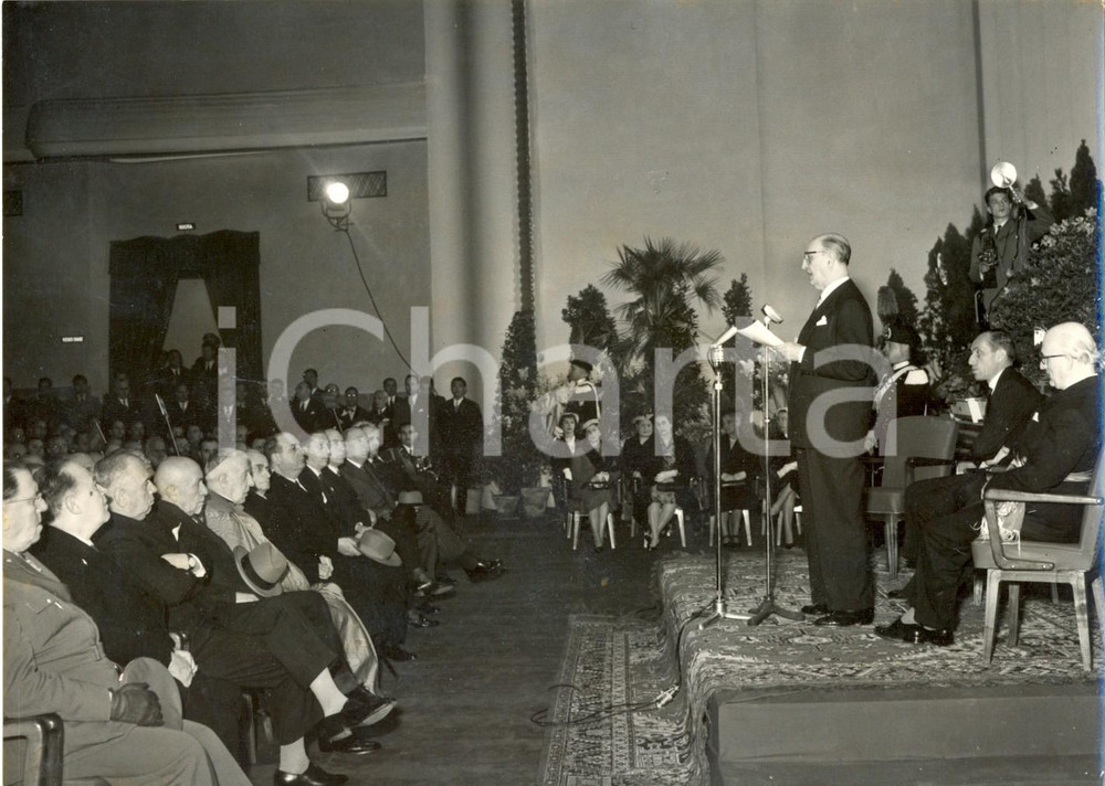 Fotografia d epoca originale 1955 TORINO  37Â° Salone dell Automobile  Discorso di Bruno VILLABRUNA Foto 1