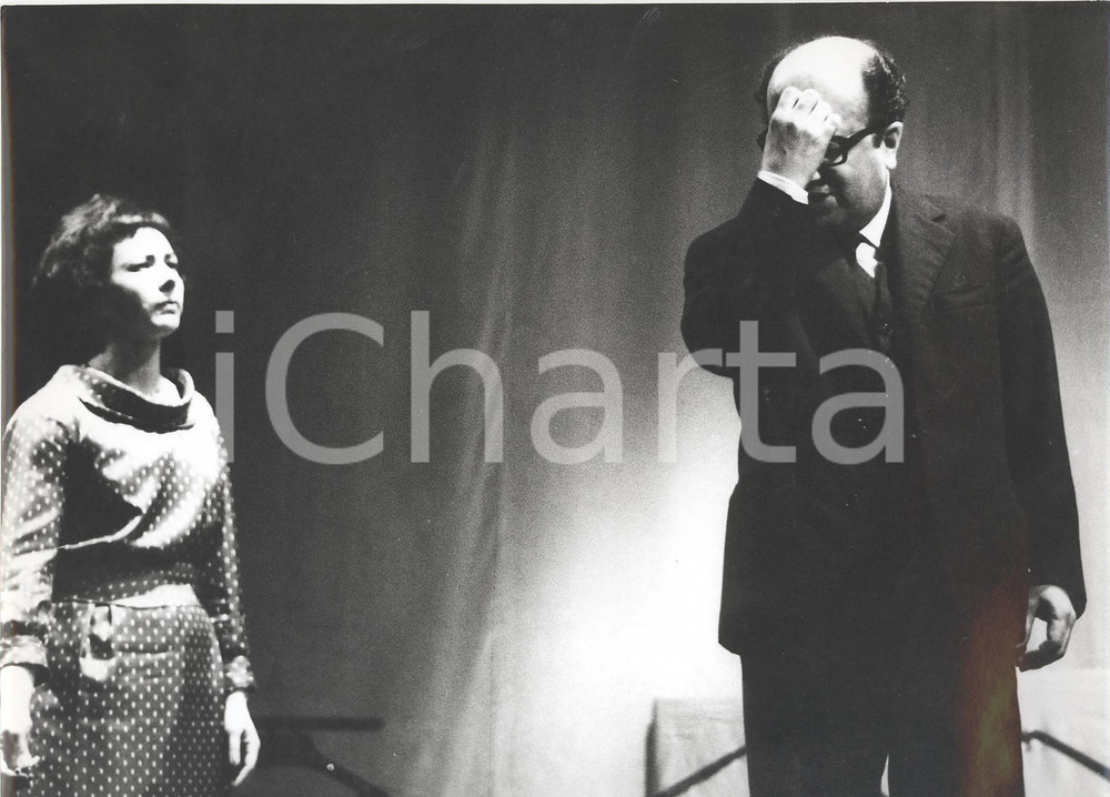 Fotografia d epoca originale 1965 GENOVA  L inquisizione di Diego FABBRI  Attori in scena Foto 24x18 1