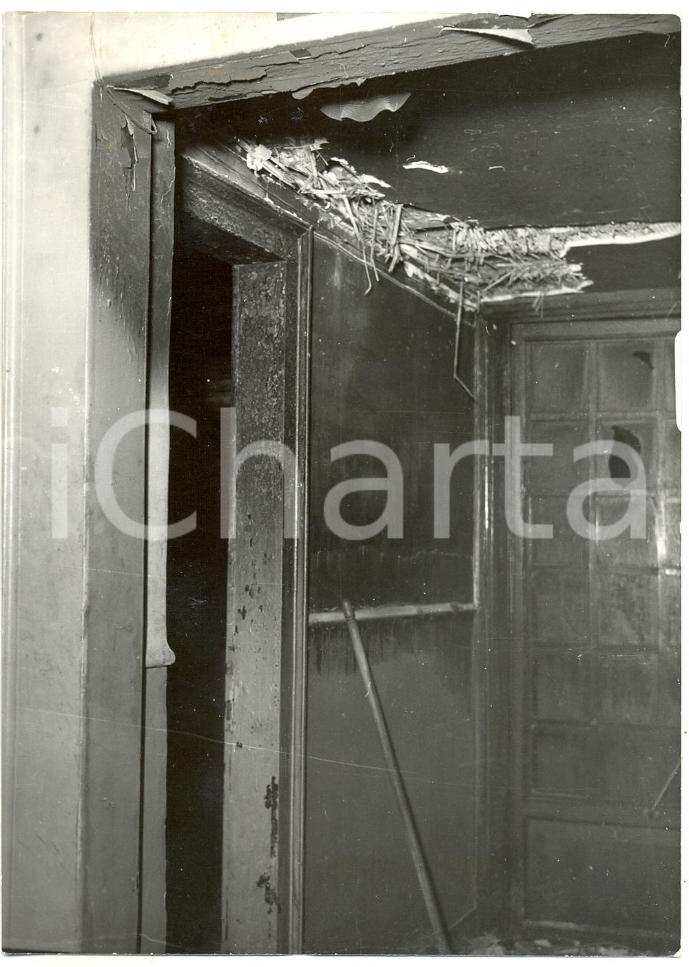 Fotografia d epoca originale 1955 VENEZIA  Attentato hotel Terminus  Corridoio distrutto Foto 13x18 cm 1