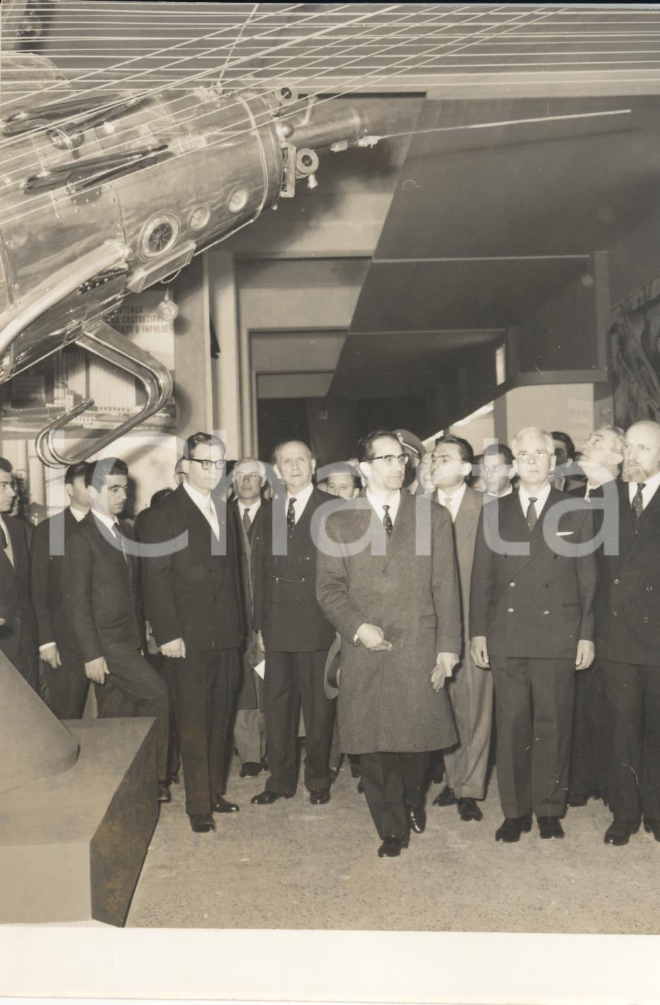 Fotografia d epoca originale 1960 MILANO  Emilio COLOMBO inaugura la Fiera Campionaria Foto 13x18 cm 1