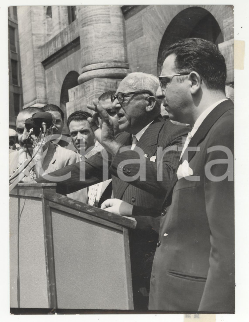 Fotografia d epoca originale 1954 MILANO Piazza Affari  Partito Popolare Monarchico  Achille LAURO  Foto 1