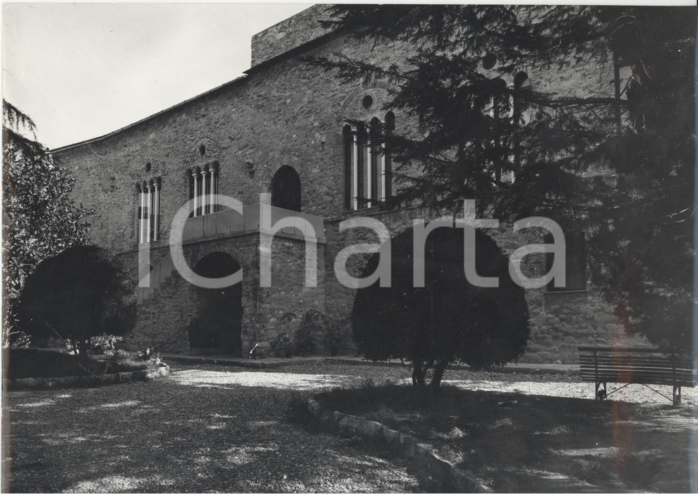 Fotografia d epoca originale 1965 GENOVA  Ospedale San Martino  Particolare del Castello Boccanegra Foto 1