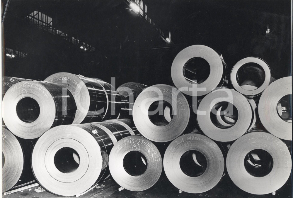Fotografia d epoca originale 1970 ca GENOVA  ILVAITALSIDER Coils in magazzino Foto ARTISTICA 24x18 1