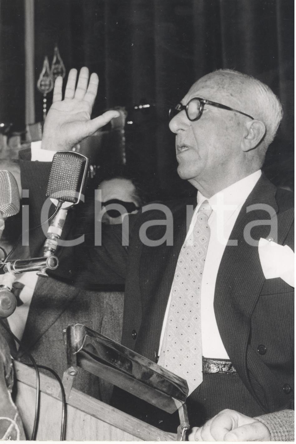 Fotografia d epoca originale 1957 MILANO Teatro Nuovo  PARTITO POPOLARE MONARCHICO  Achille LAURO Foto 1