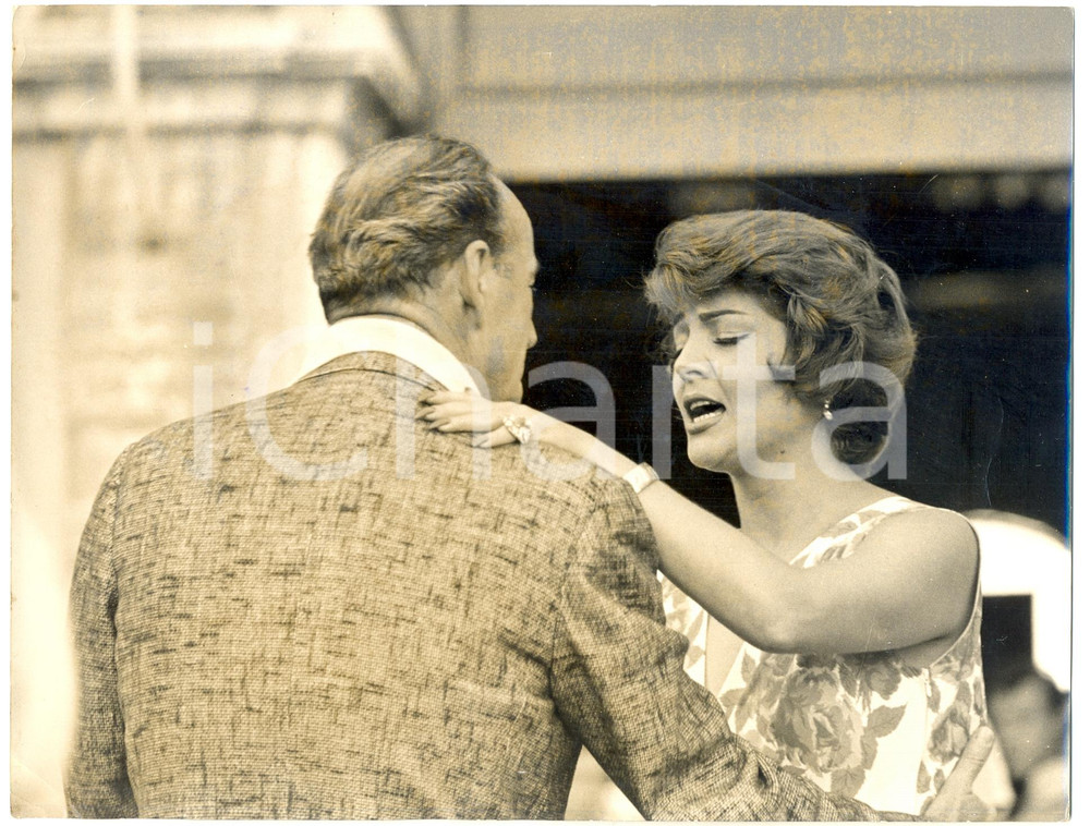 Fotografia d epoca originale 1958 VENEZIA Excelsior  MOSTRA DEL CINEMA  Anthony MANN Sara MONTIEL Foto 1