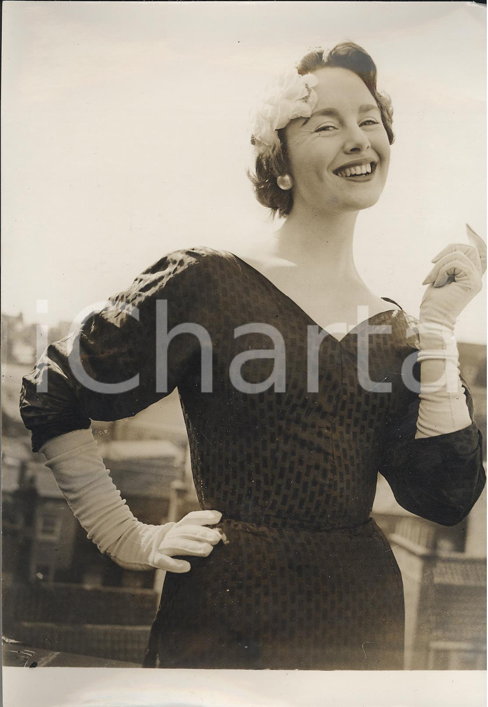 Fotografia d epoca originale 1956 LONDON Portrait of Ann SOUTH future model in Russia Photo Fashion 15x20 1