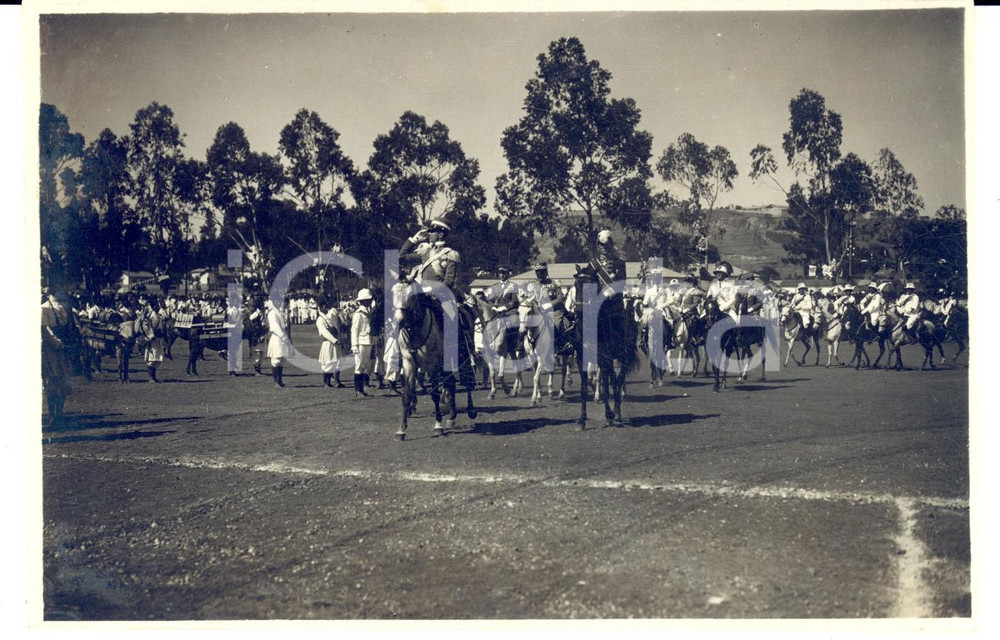 Fotografia d epoca originale 1928 AOI ASMARA Principe Umberto di SAVOIA passa in rivista il Regio Corpo Foto 1