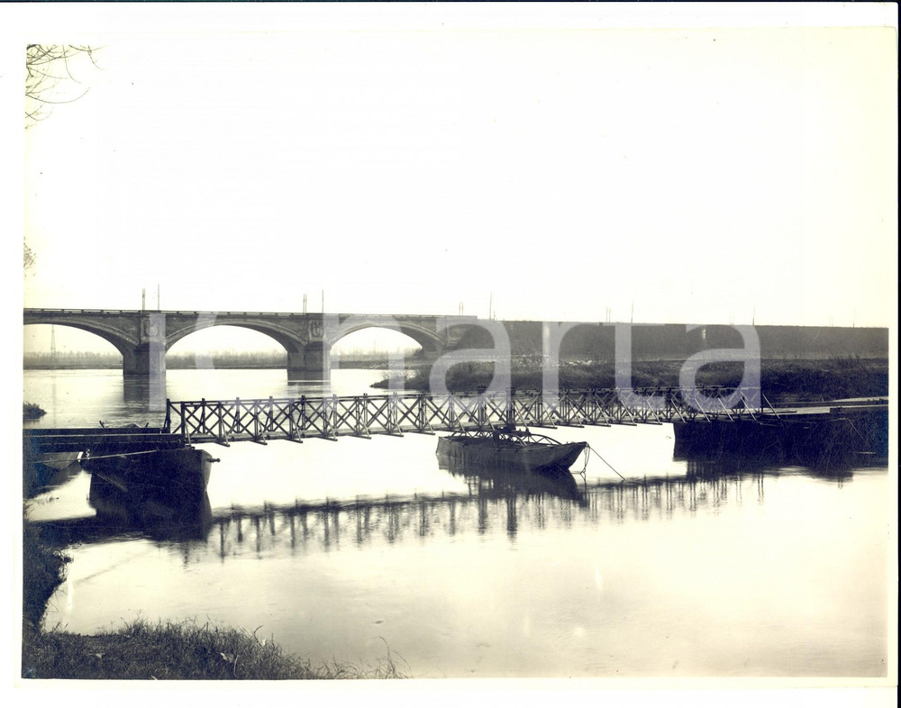 Fotografia d epoca originale 1920 ca FIUME TICINO Veduta con ponte di barche Fotografia VINTAGE 24x18 cm 1