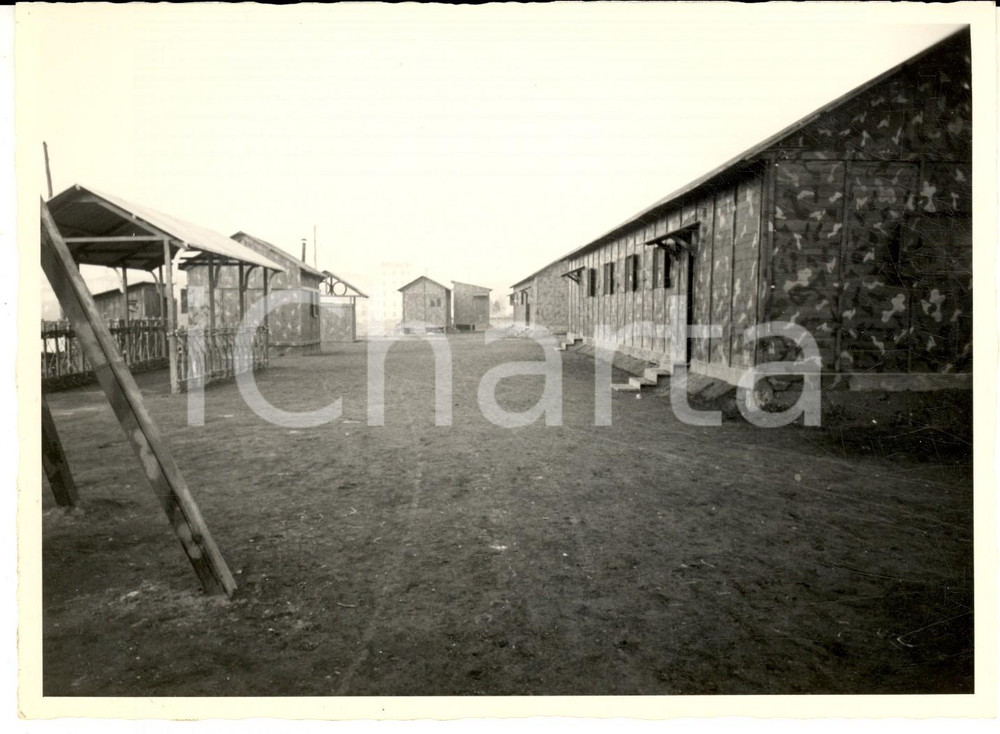 Fotografia d epoca originale 1944 RSI PAVIA TICINELLO Postazione contraerea  Baracche Fotografia 18x13 1