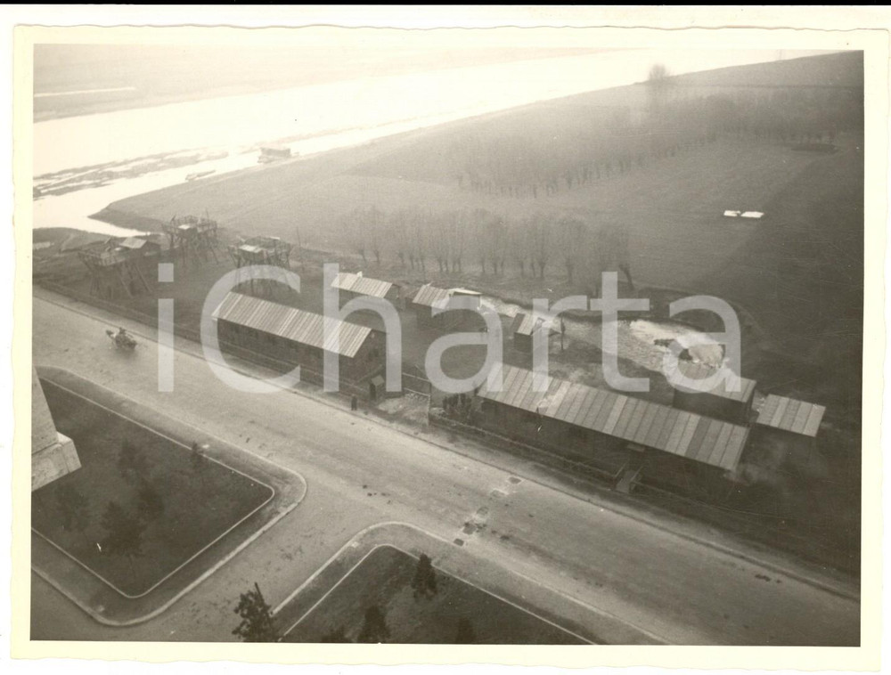 Fotografia d epoca originale 1944 RSI PAVIA TICINELLO Postazione contraerea  Veduta dall alto Foto 18x13 cm 1