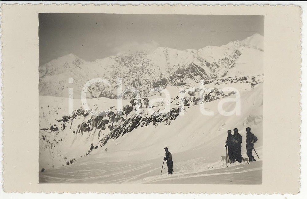 Cartolina originale da collezione 1935 ca INTROBIO Casa PIo X  Alpinisti al Passo del CAMISOLO Cartolina FP VG 1